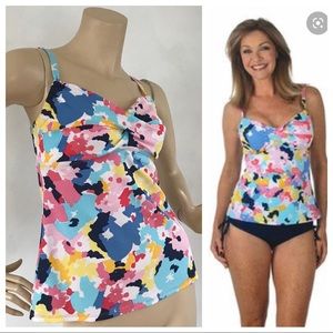 Beach House Tankini Top Swimwear 8